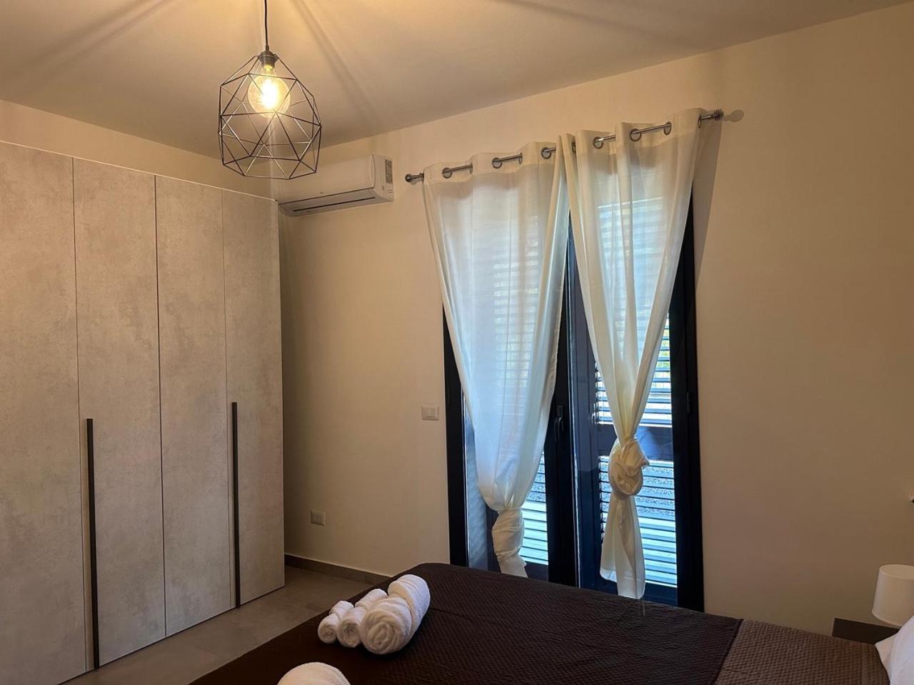 Amour Ici - Villa Intera 尼科洛西 外观 照片